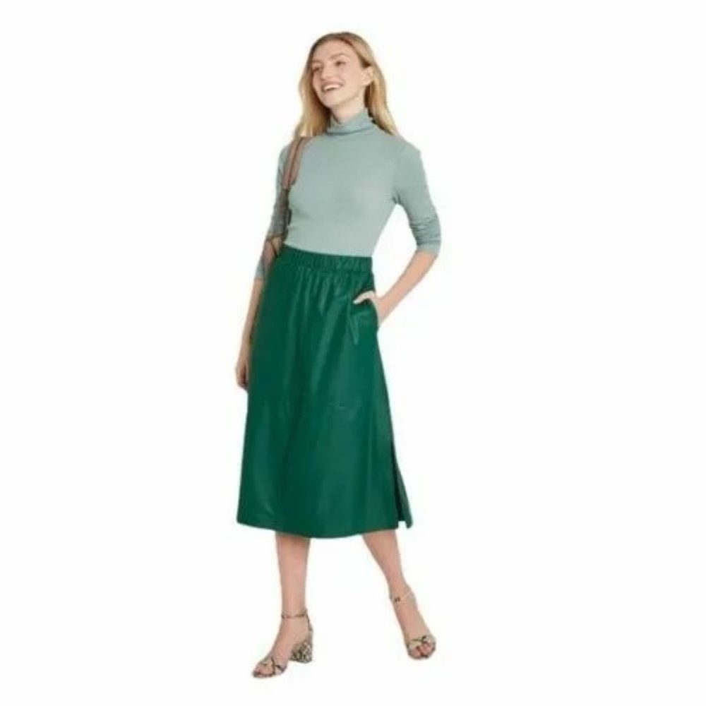 A NEW DAY Green Faux Leather Trendy A-Line Midi Skirt Size XS B158